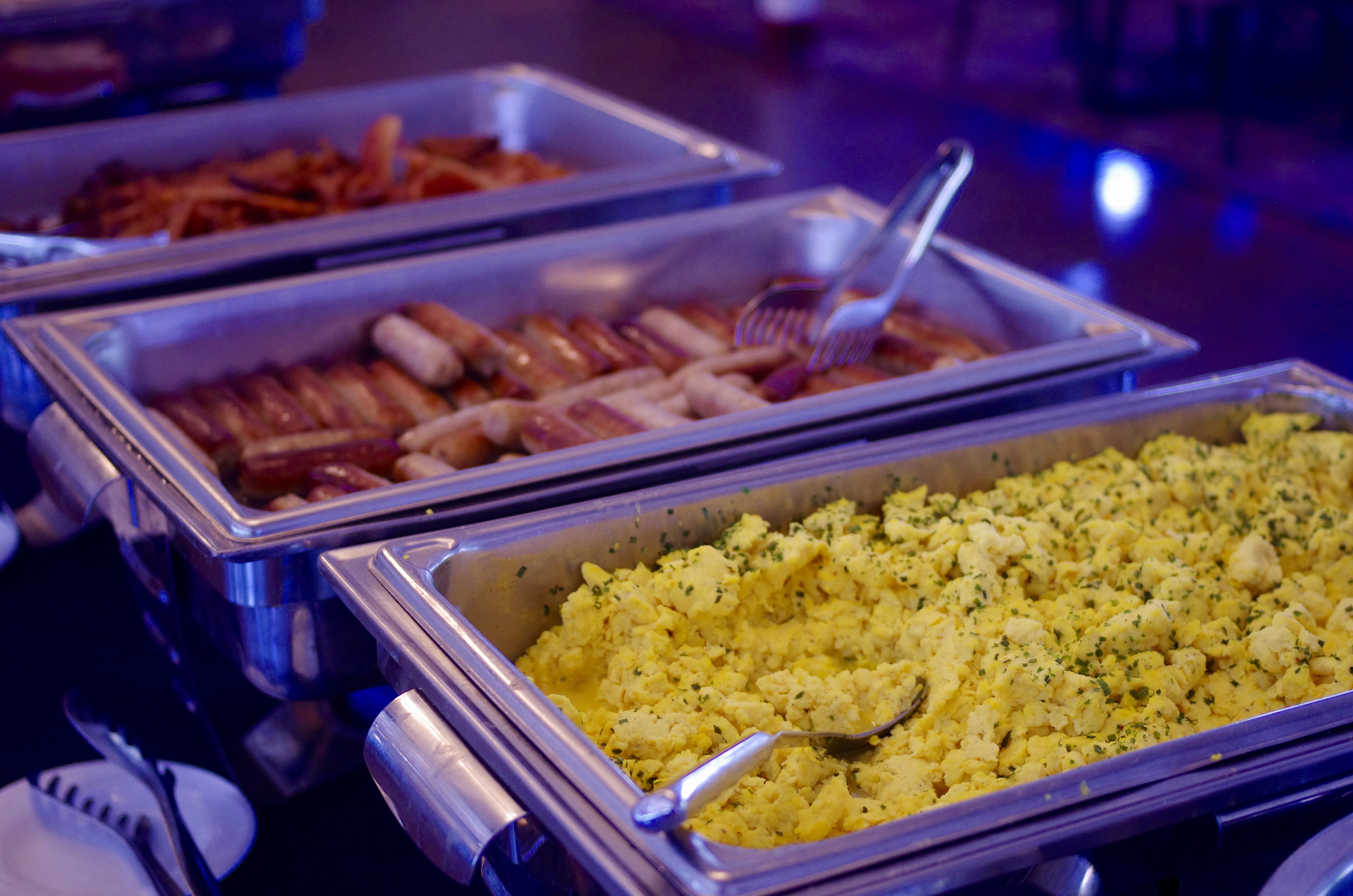 breakfast bar
