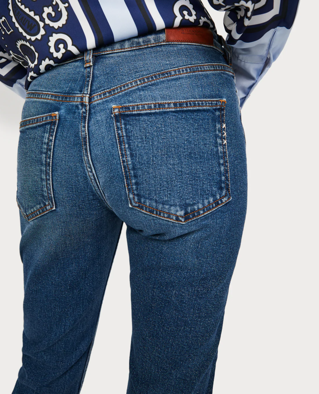 The Keeper - True Blue Mid rise slim fit