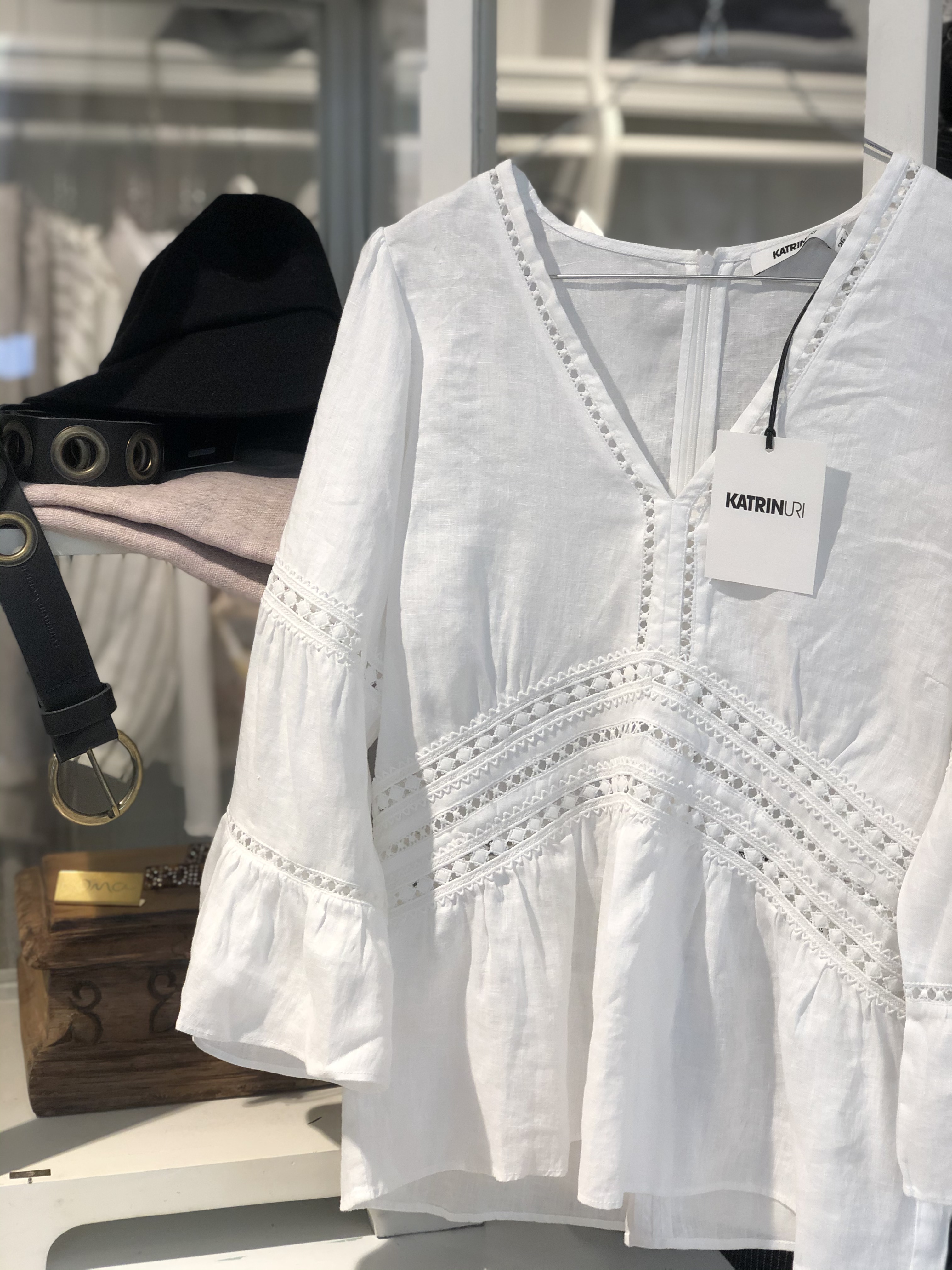 Belize Linen Blouse