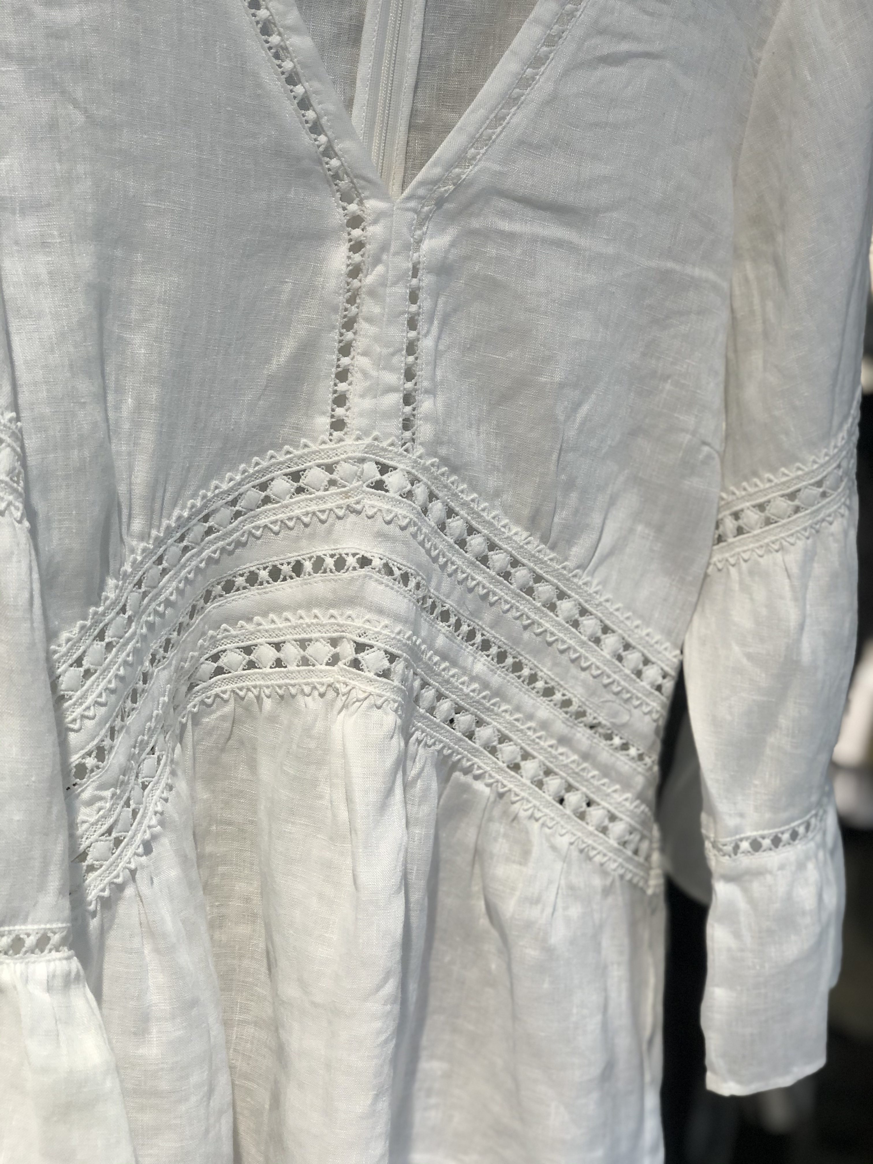 Belize Linen Blouse
