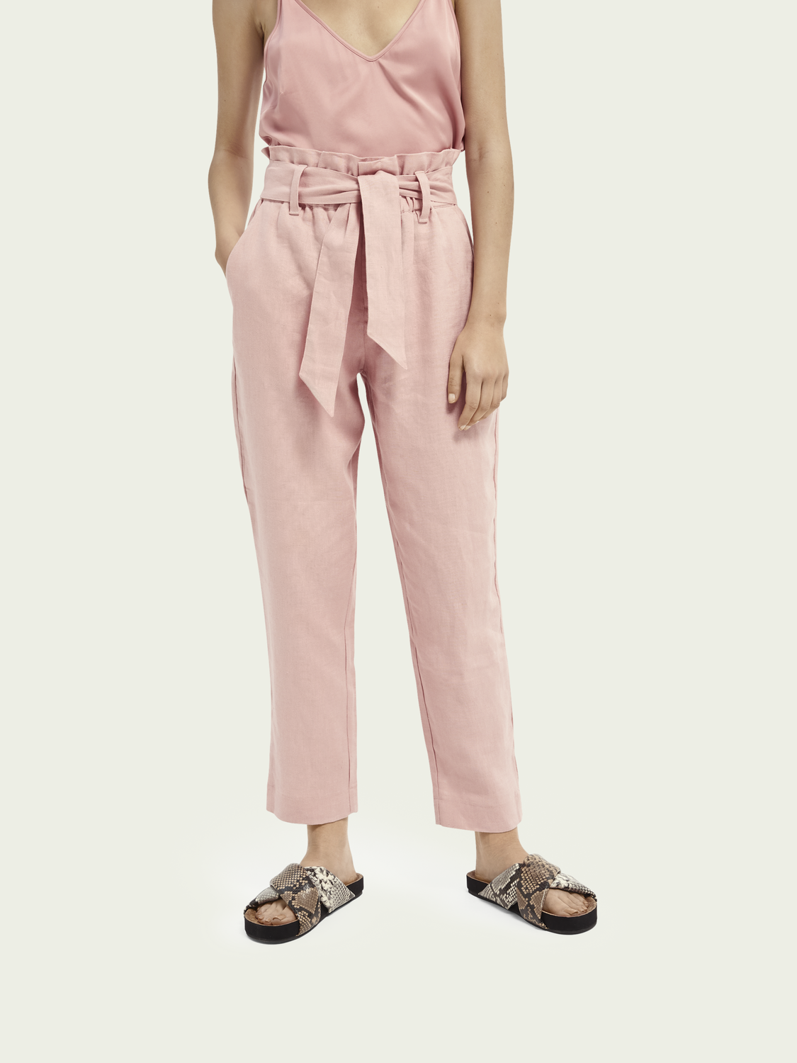 Paperbag linen trousers