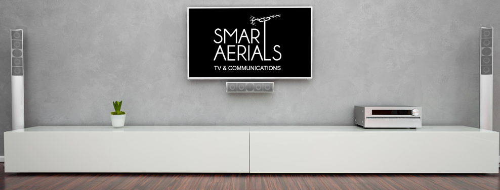 A picture of a TV on wall with Smart Aerials logo on TV