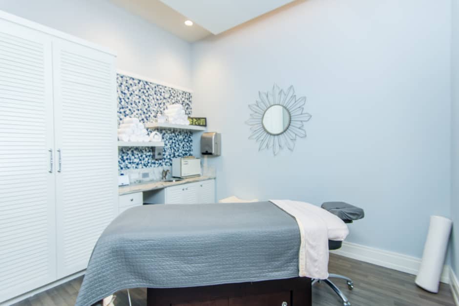 spa room with massage table