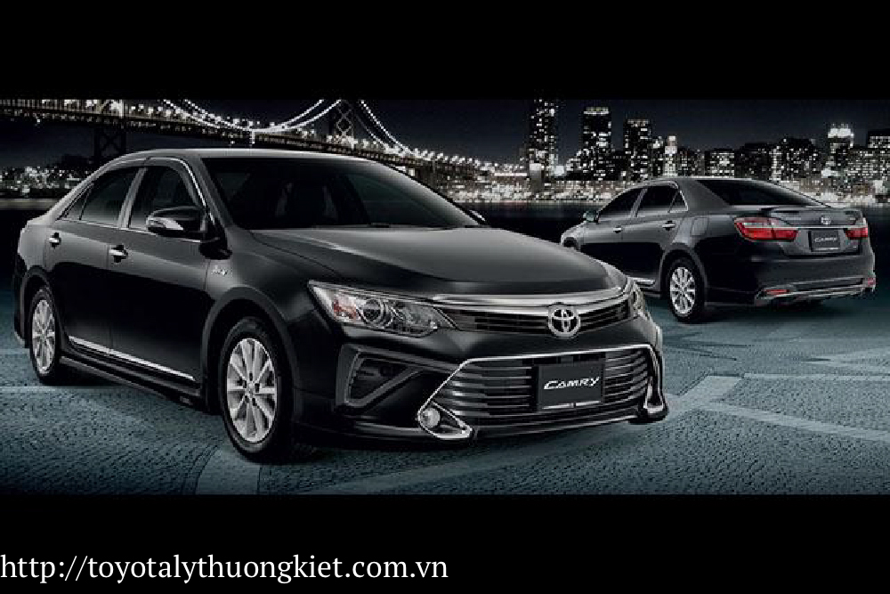 giá xe camry 2016