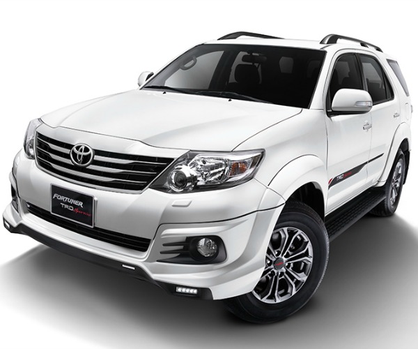 fortuner v - ngoại thất