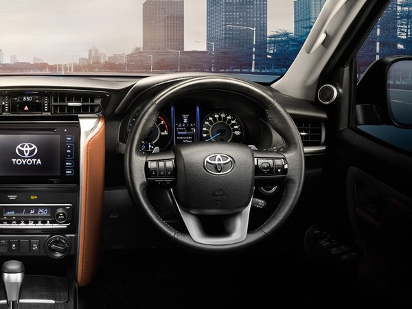 fortuner 2017 - vo lang