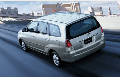 Bán xe innova 2013