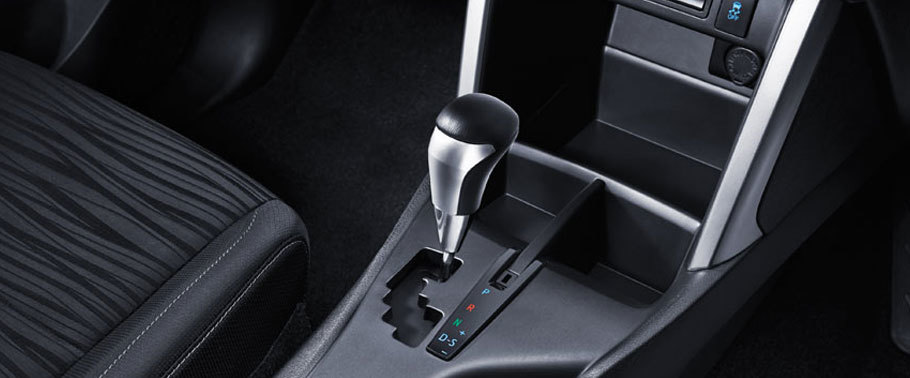 động cơ xe innova 2019 - cần số tay