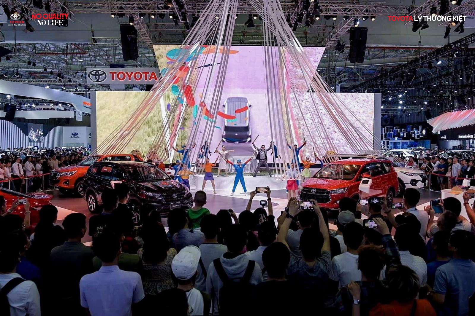 Xe Toyota