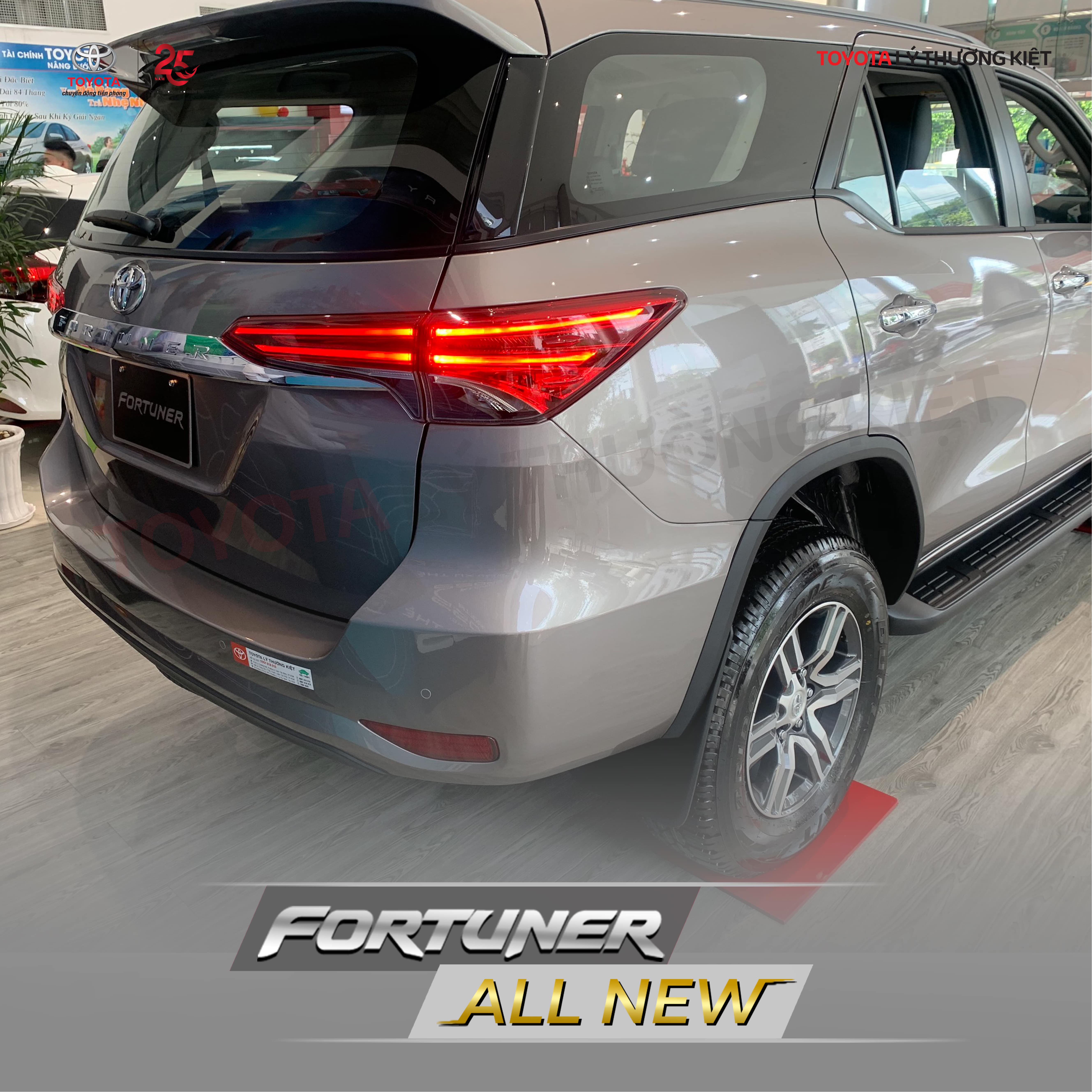 Xe Fortuner 2020