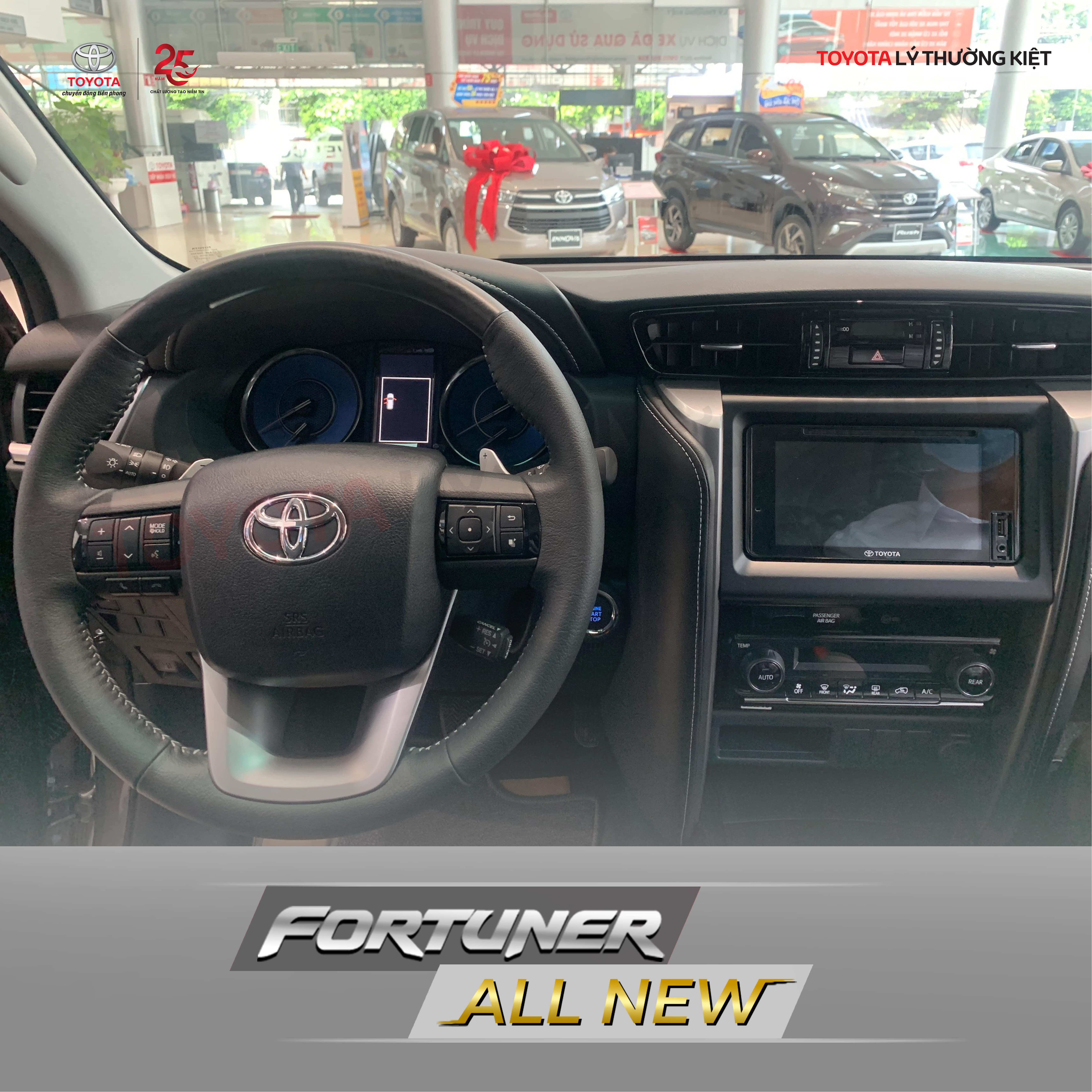 Xe Fortuner 2020