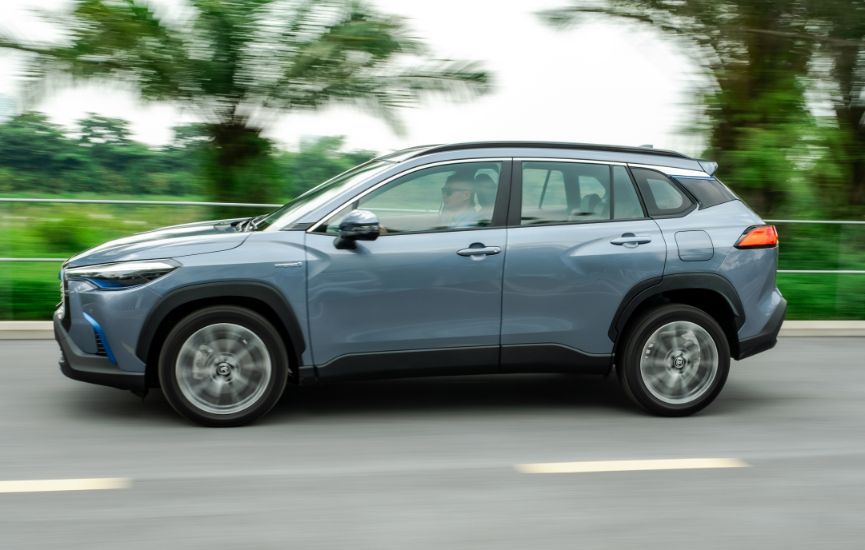 cross hybird tiết kiệm nhiên liệu