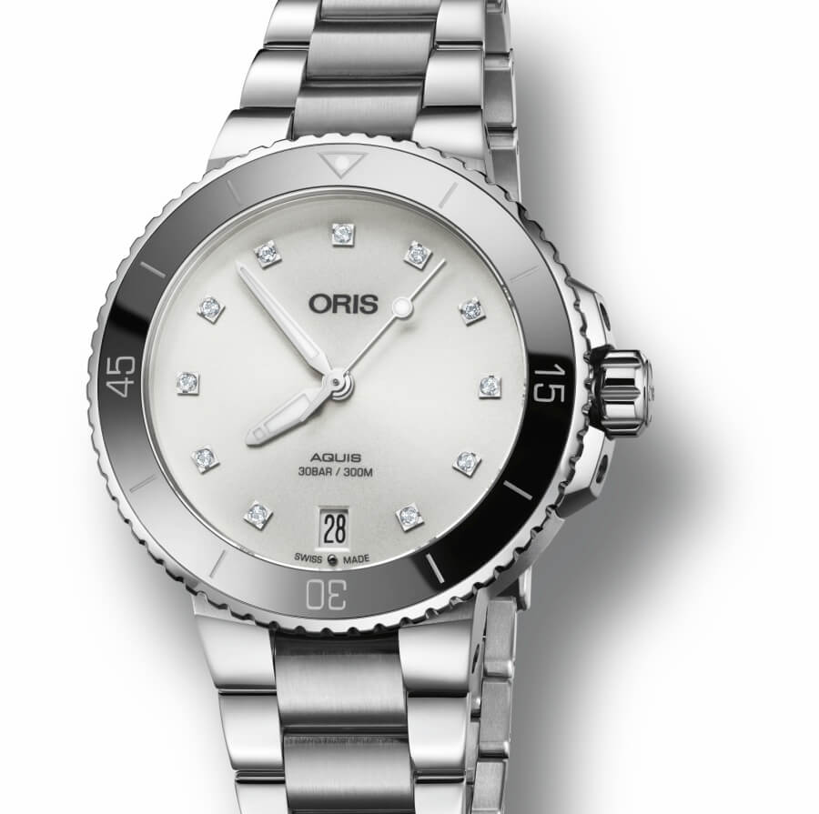 The new Oris Aquis Date Diamonds