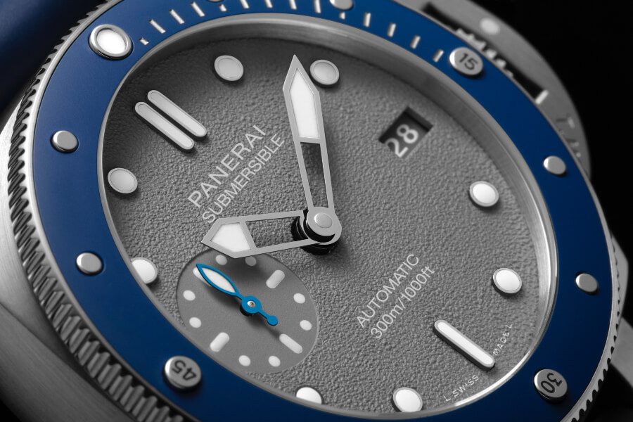 The New Panerai Submersible 42mm
