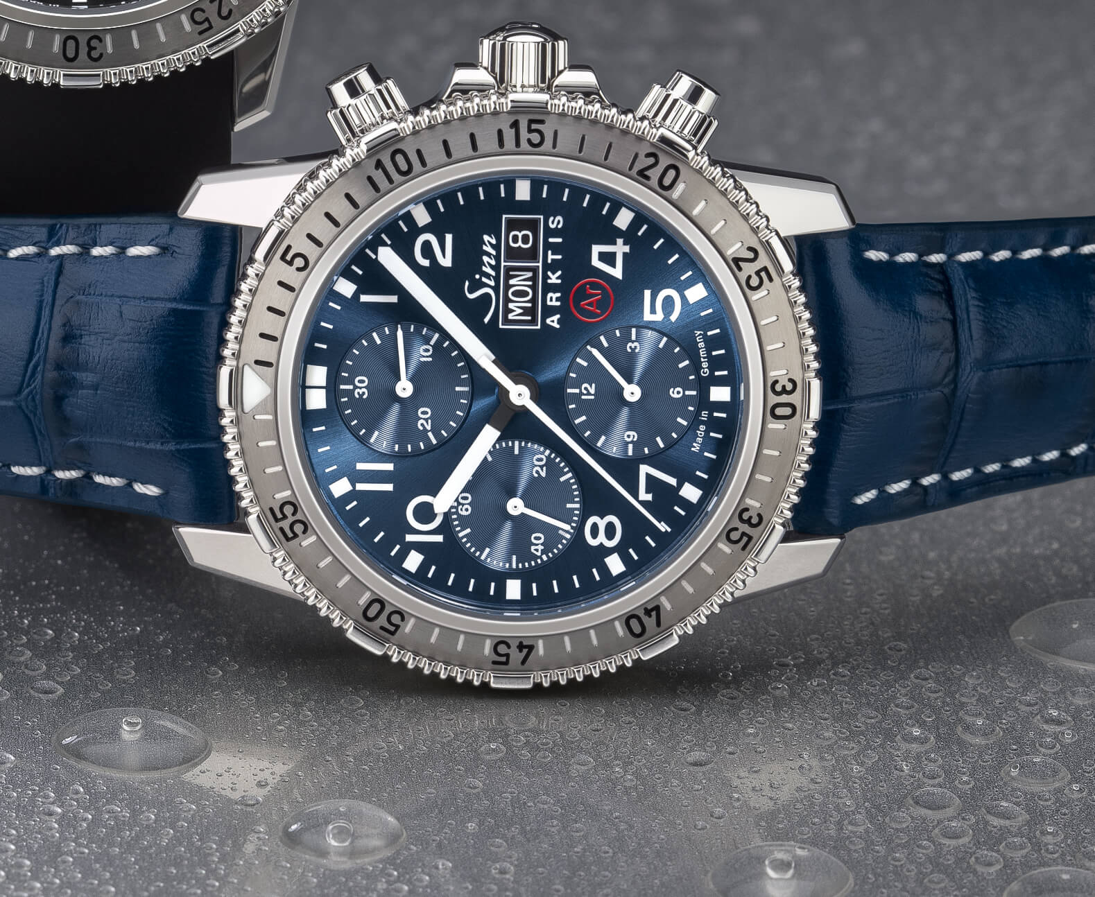 Sinn 206 ARKTIS II Watch Review