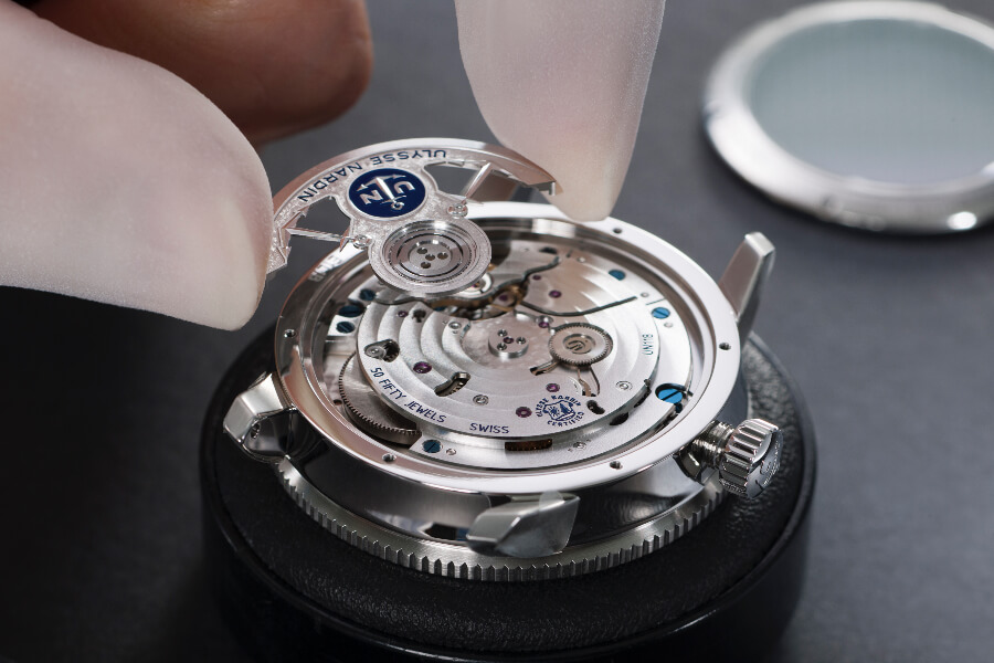 Ulysse Nardin Marine Torpilleur Monaco Yacht Show Limited Edition Movement