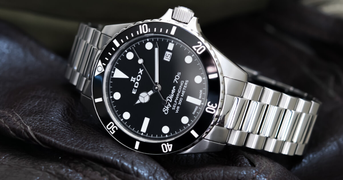 Edox Skydiver 70s Date Automatic (Price, Pictures and Specifications)