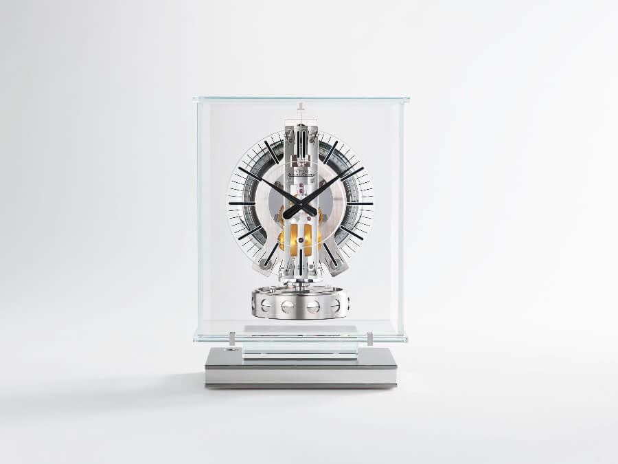 The New Jaeger-LeCoultre Atmos Transparente