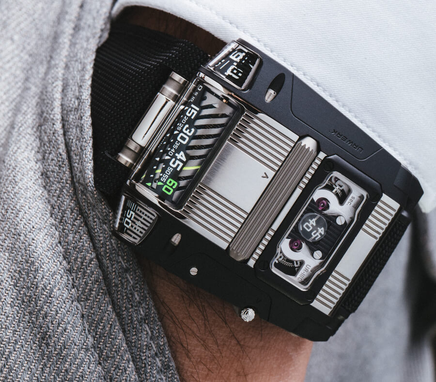 Hands On Urwerk UR-111C Two-Tone Watch