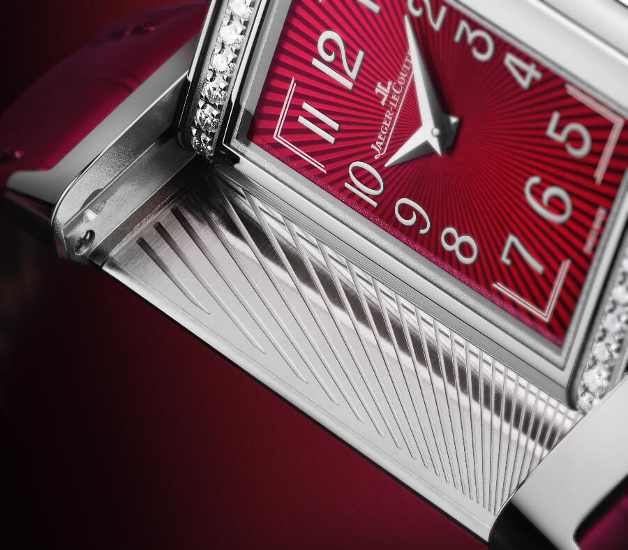 Jaeger-LeCoultre Reverso One Red-Wine Watch Review