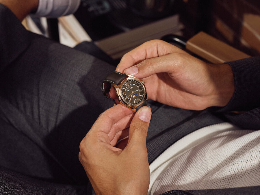 Vacheron Constantin Fiftysix Complete Calendar Watch review