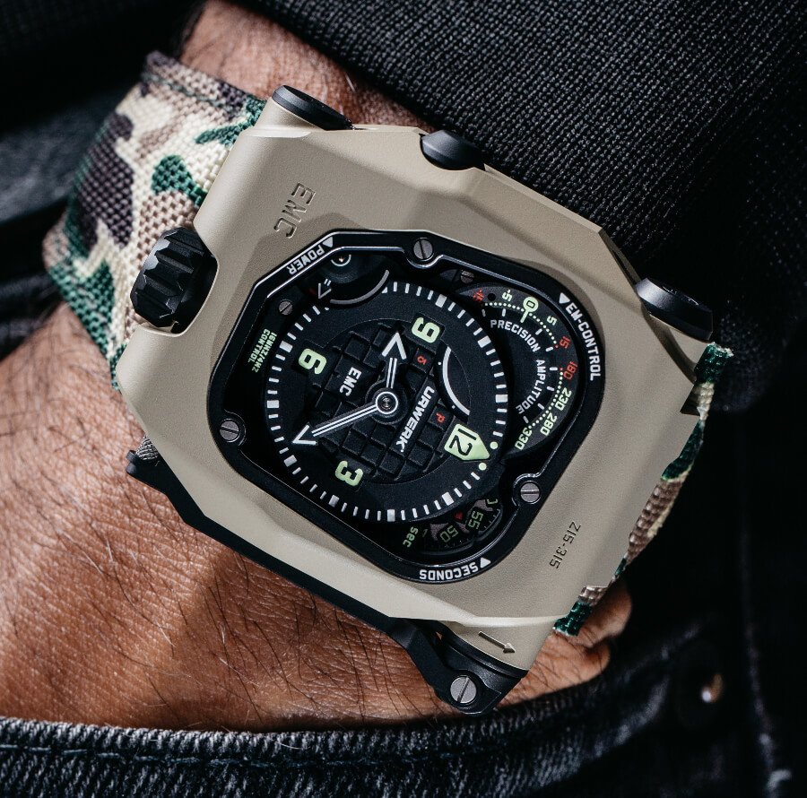 Men Watches Urwerk EMC Time Hunter Desert Sage