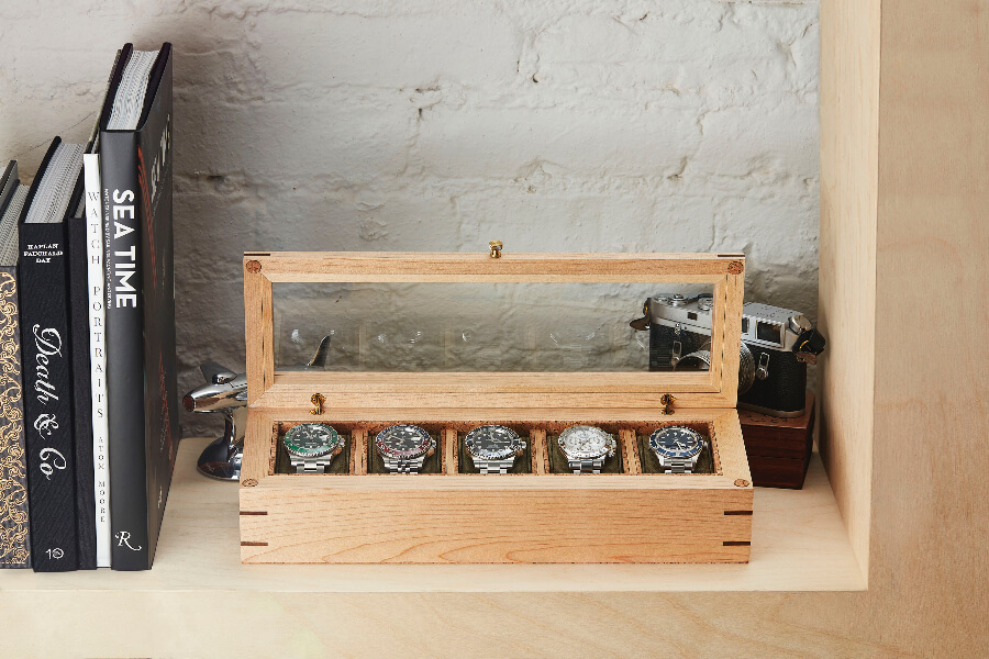 Wolf Watch Box