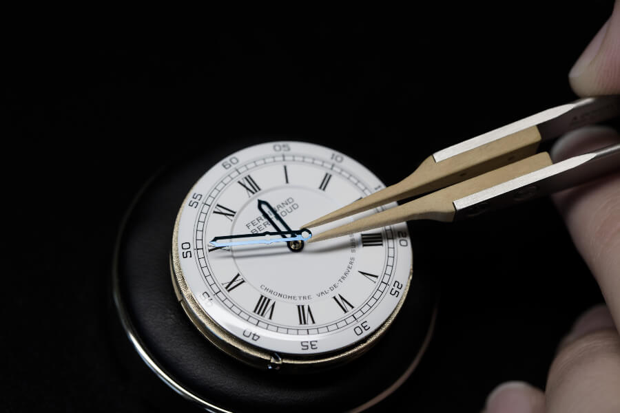 Ferdinand Berthoud Chronomètre FB 2RE enamel dial