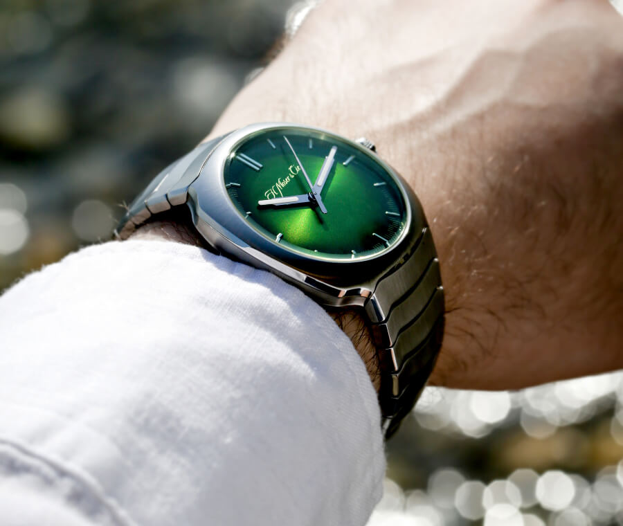 H. Moser & Cie. Streamliner Centre Seconds Watch Review