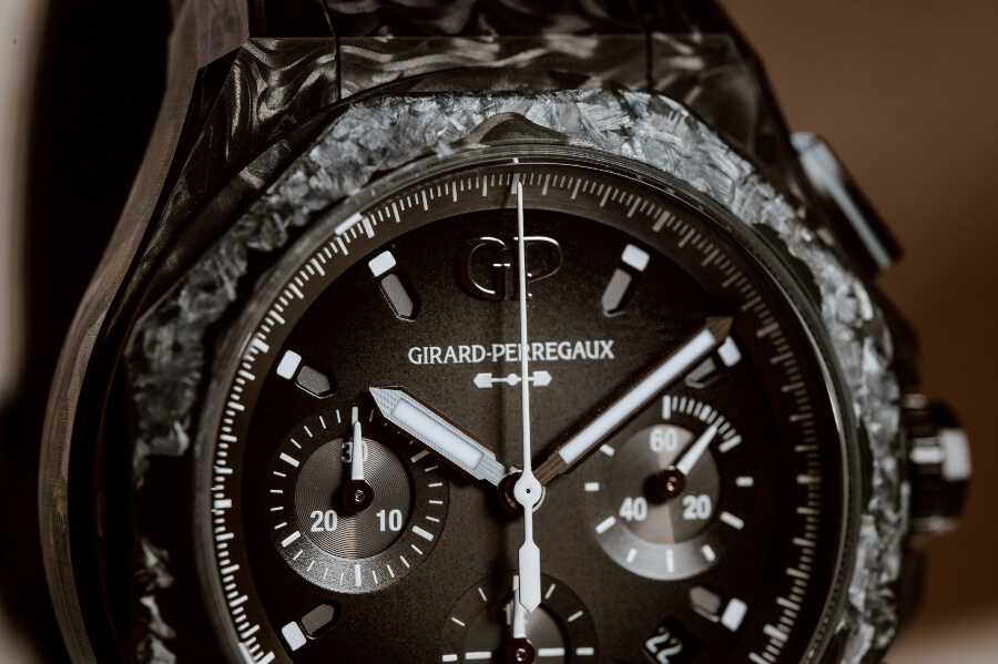 Girard-Perregaux Laureato Absolute Crystal Rock
