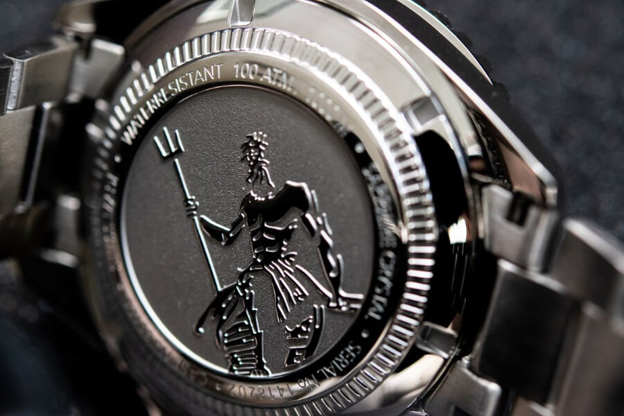 Edox Skydiver Neptunian Case Back