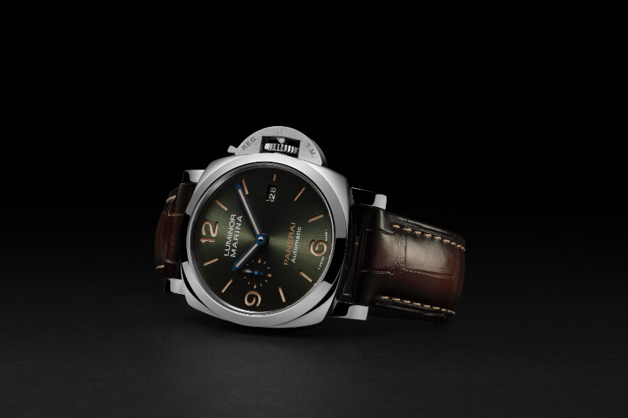 Panerai Platinumtec Luminor Marina PAM01116 Watch Review