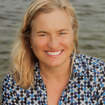 Astrology and Creativity with Leslie McGuirk (Guest Presenter Apr. 19-21)