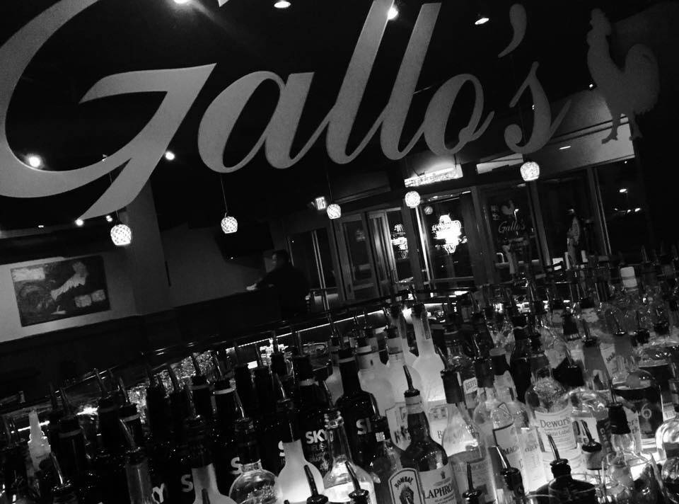 interior of Gallos Kitchen and Bar
