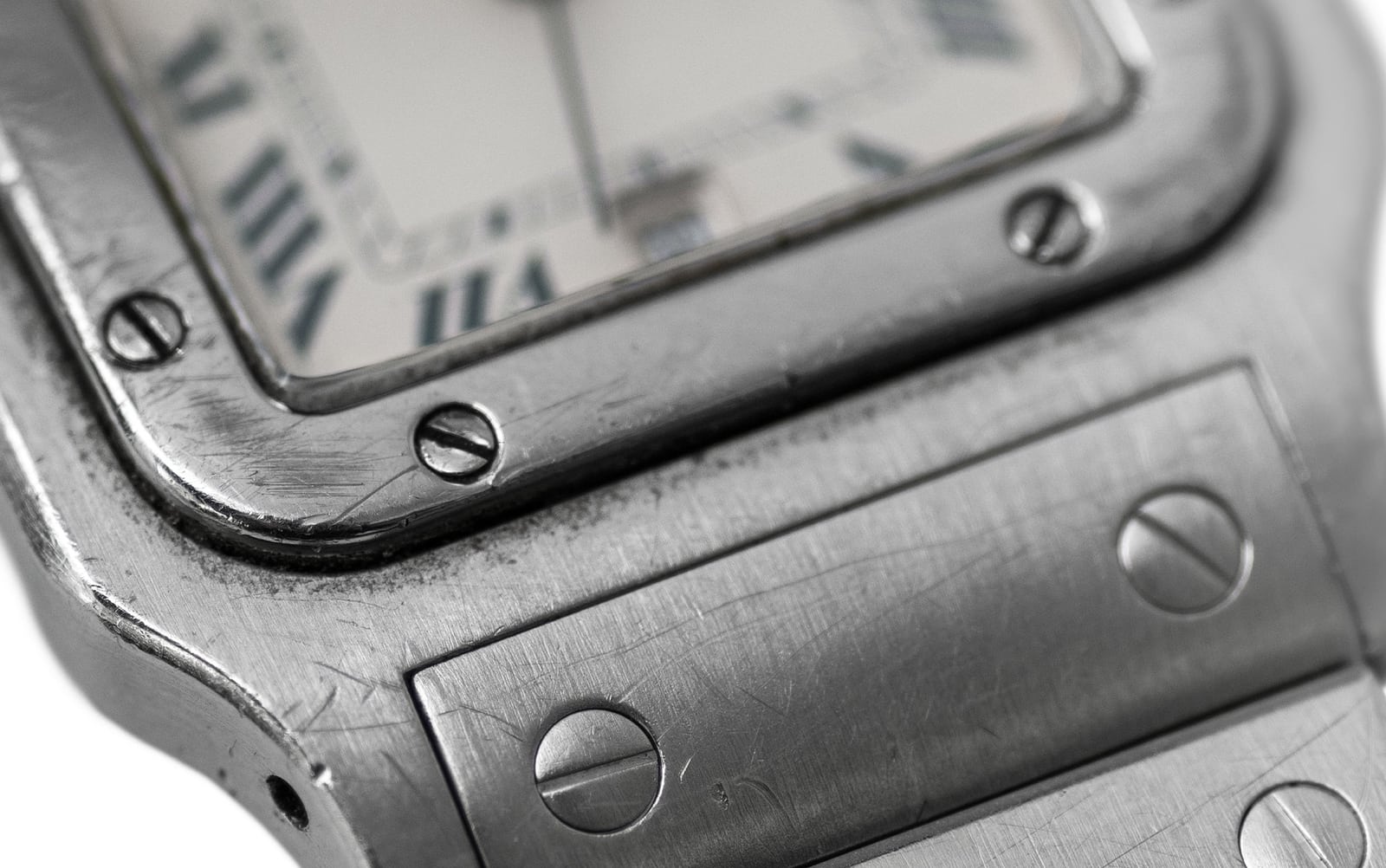 Polishing removes watch dents & scratches Steven Hale