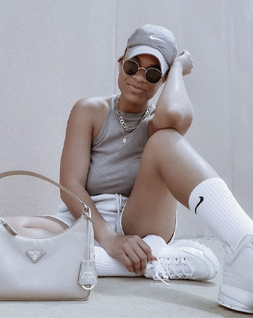 90s Minimalist Fashion