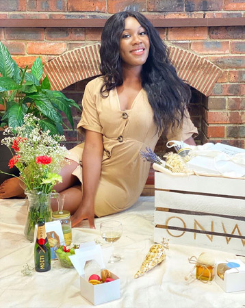Reni Amayo