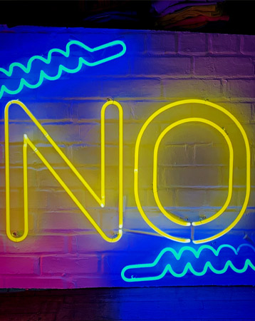 Neon sign 'no'
