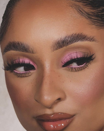 Pink eyeshadow