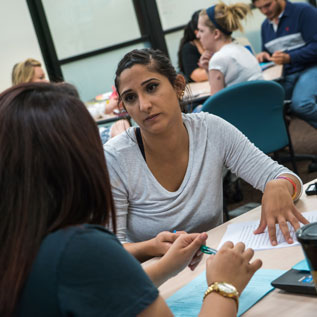 student-at-the-writing-center