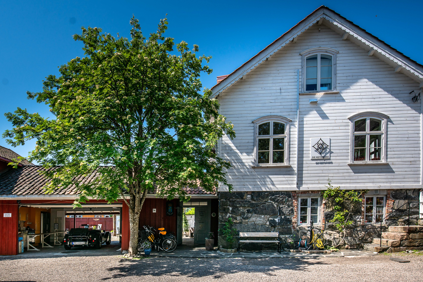 Det Lille Hotel i Risør, historisk hotell overnatting på Sørlandet
