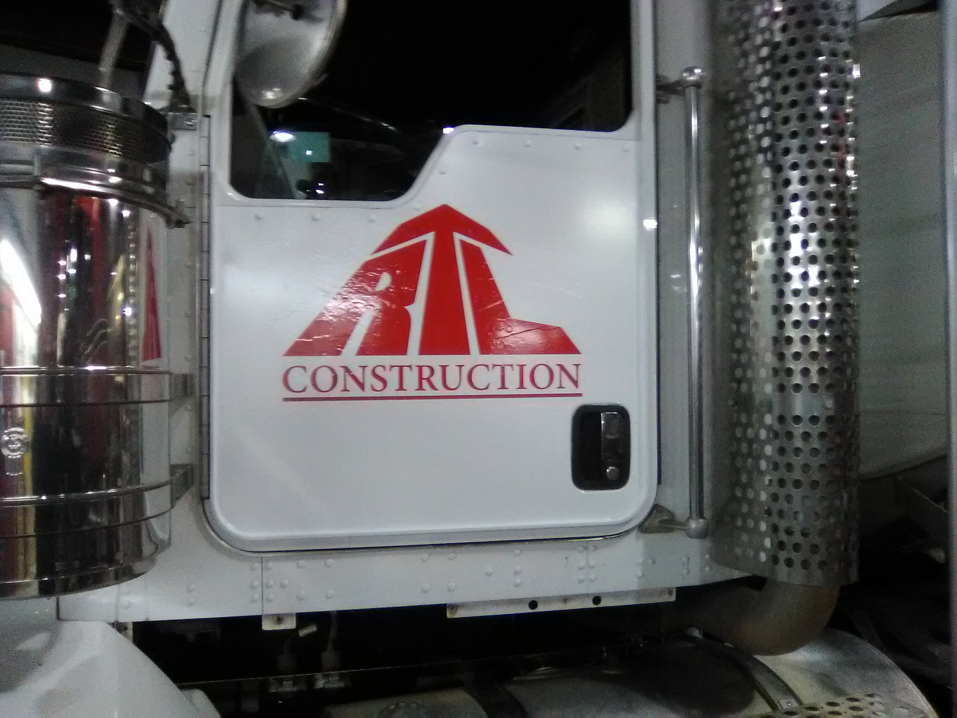 RTL Trucking Commercial Fleet Decals