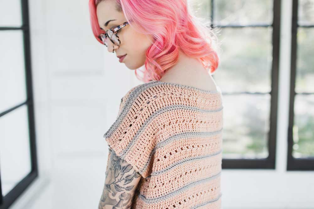 https://www.weareknitters.com/knitting-kit/felicity-poncho
