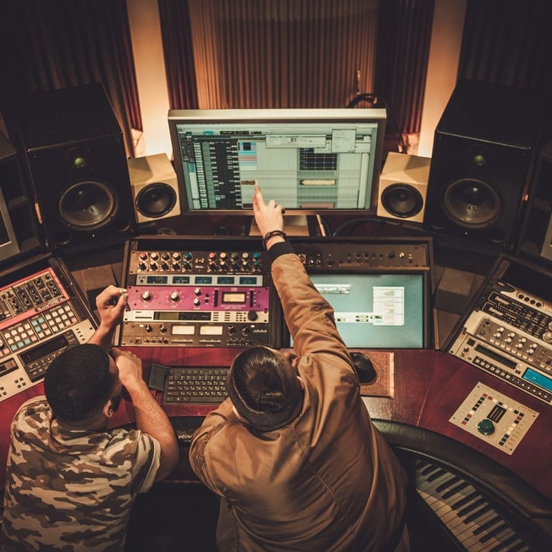 Sampling The art of sampling in music production LSA