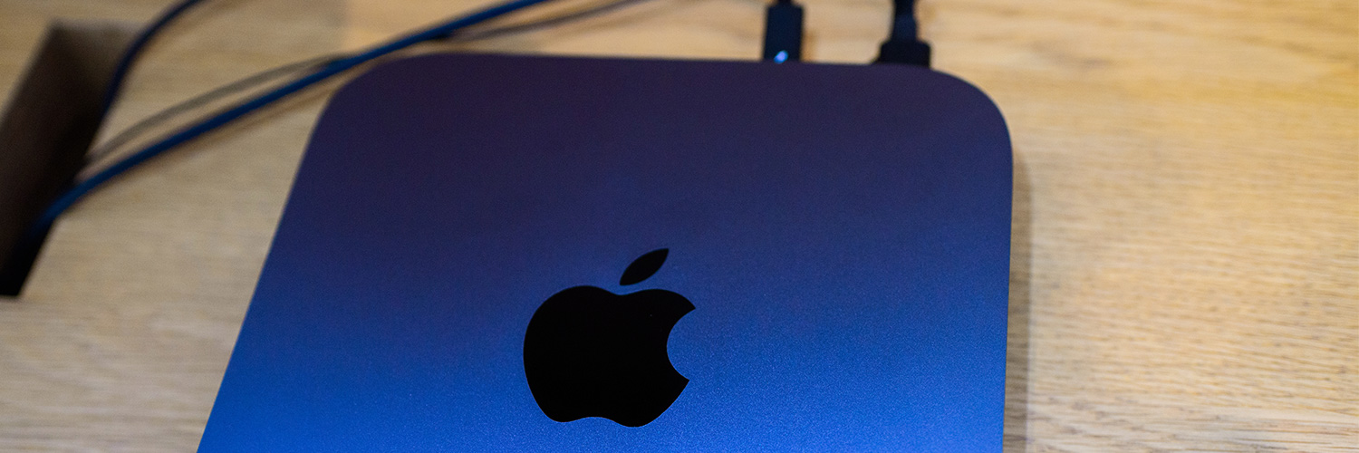 Mac mini on desk