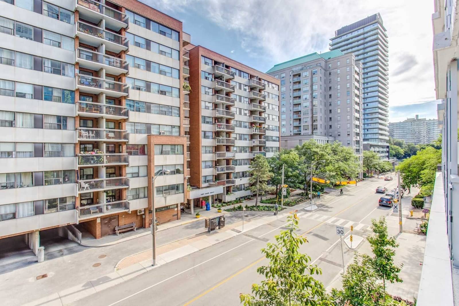 68 Merton Street Unit 305 68 Merton Street Unit 305