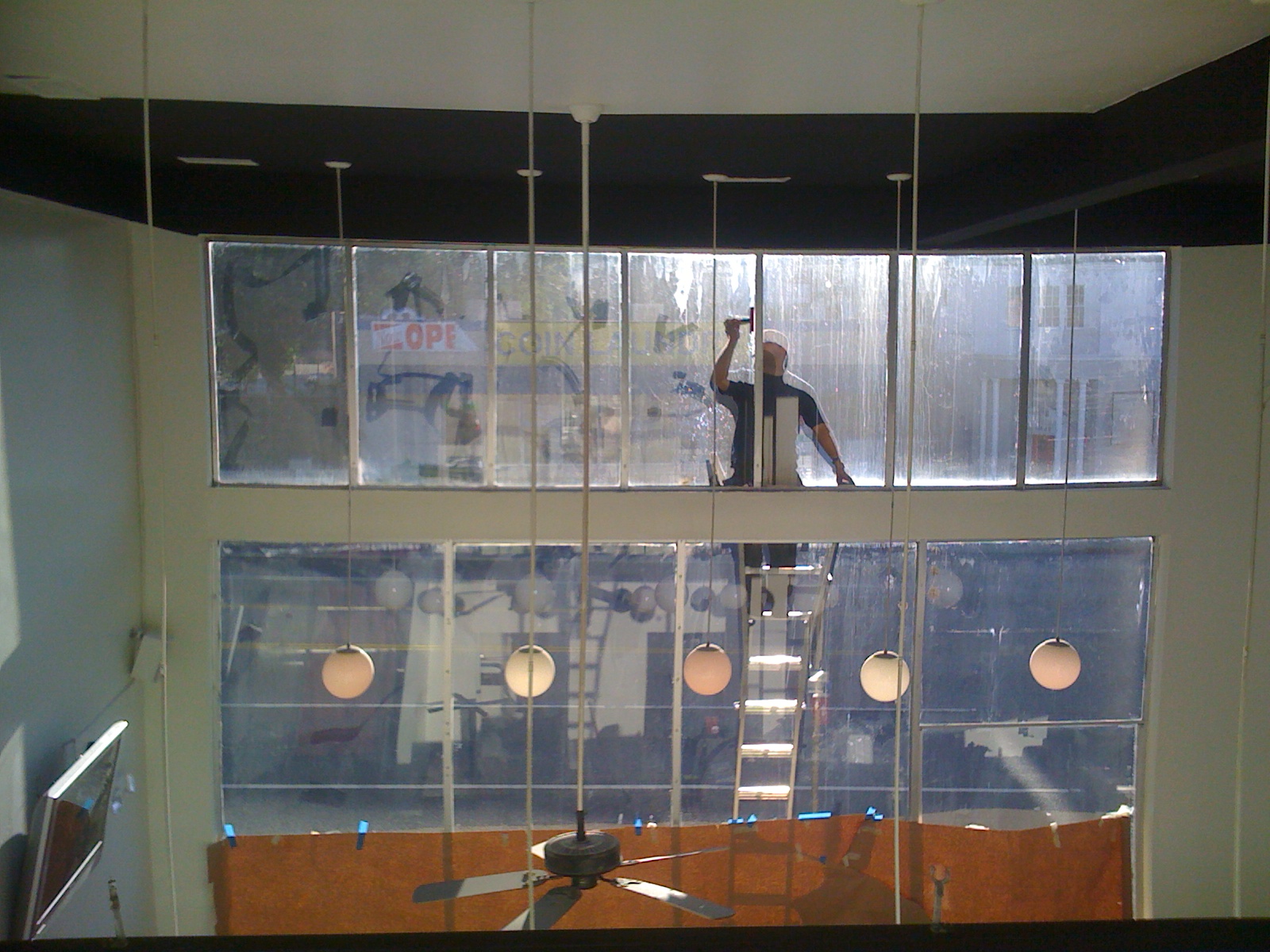 Pomona Window Cleaner