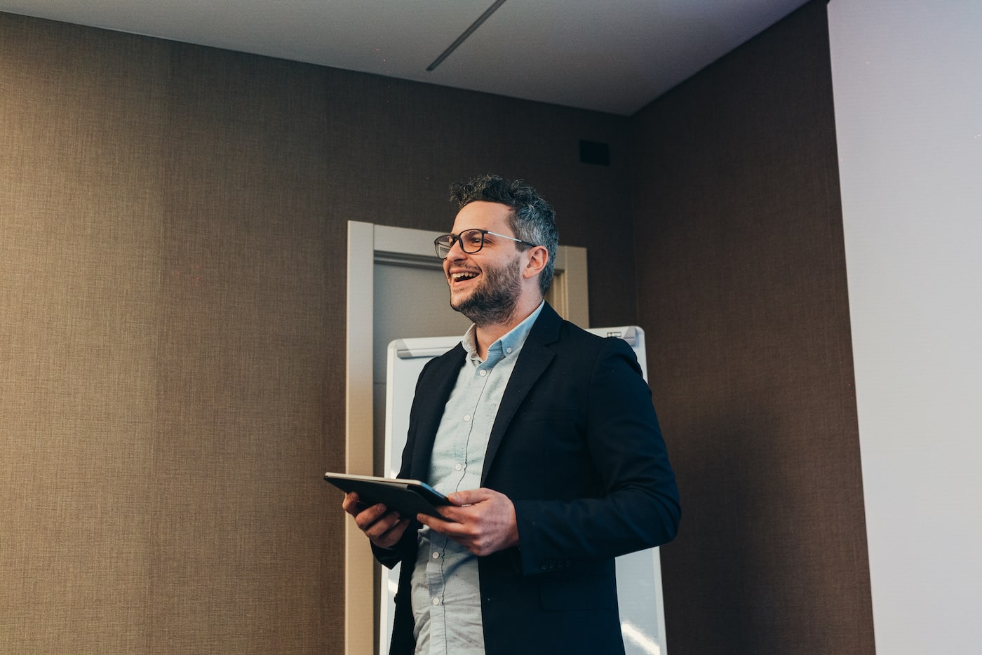 Gianmarco Valenti, Education Sales Account C&C
