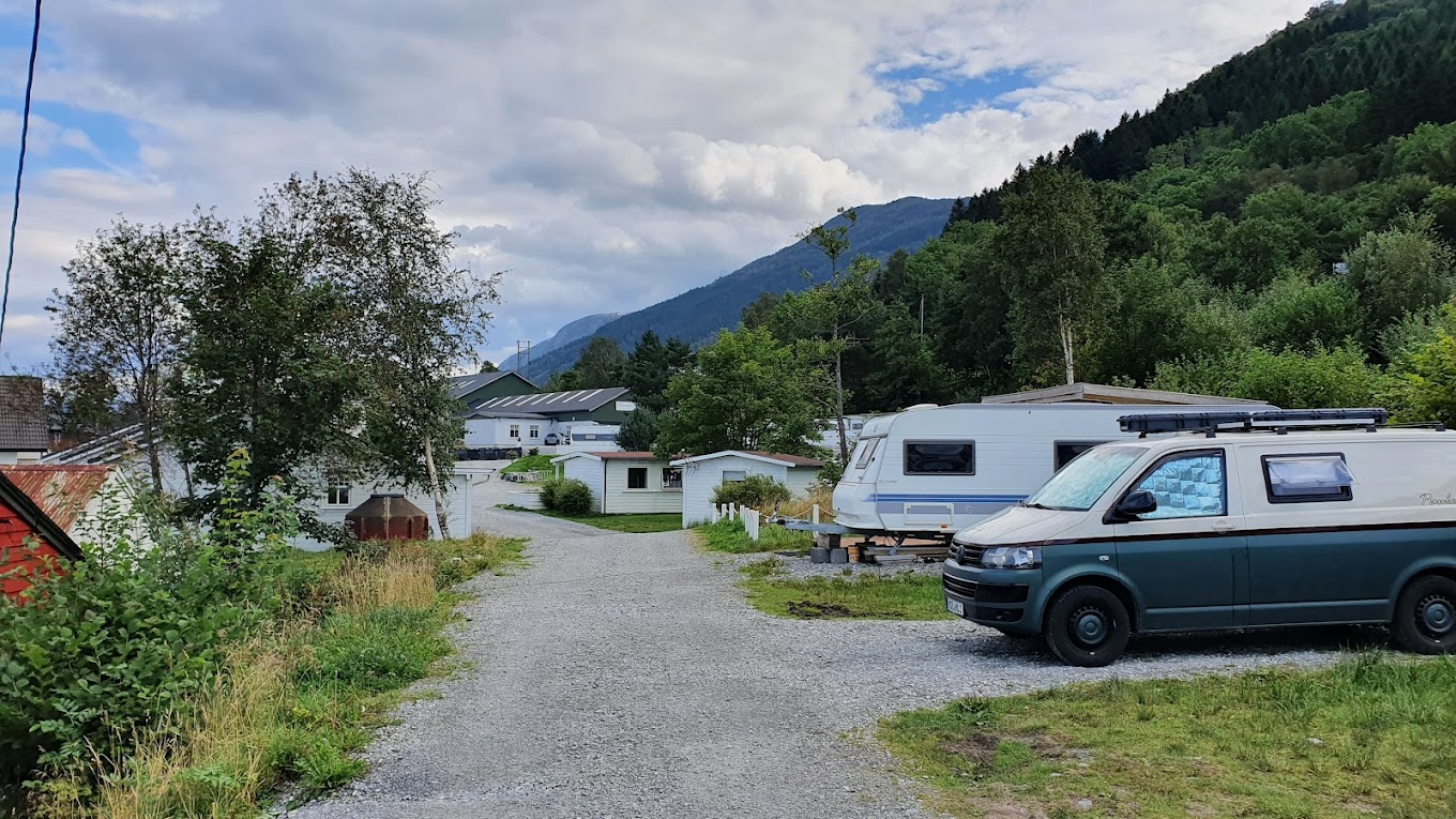 camping-rosendal-hyttetun