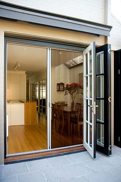 Retractable Flywire Screens – Interior | Environmental Blinds